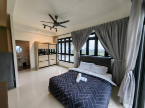 Meridin Ramada couple set by DW homestay